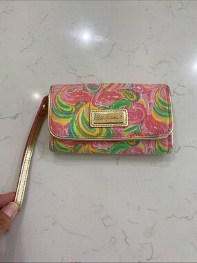 Lilly Pulitzer Pink Multi Swirl Wristlet Clutch with Gold Trim